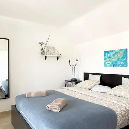 Two Bedrooms With Ocean Views 公寓 美洲海滩