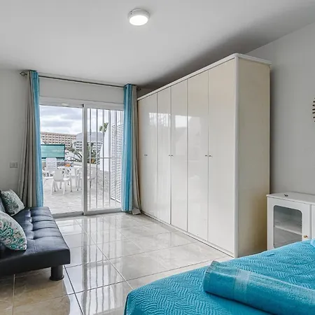 Two Bedrooms With Ocean Views Apartment