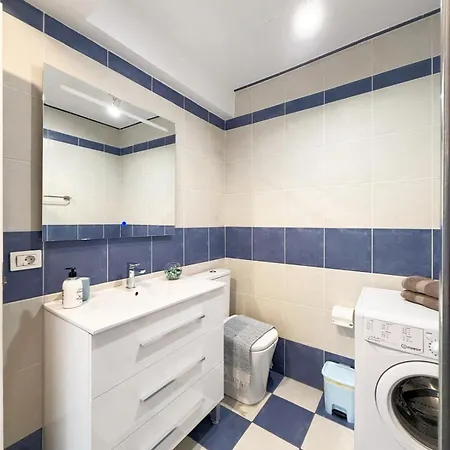 Two Bedrooms With Ocean Views Appartamento *