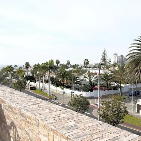 Two Bedrooms With Ocean Views Playa de las Americas (Tenerife)