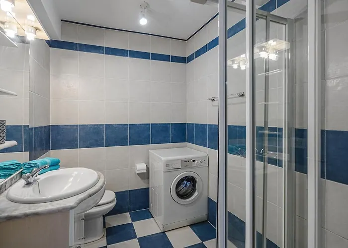 아파트 Two Bedrooms With Ocean Views *